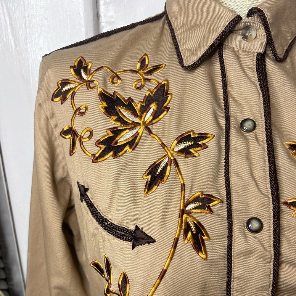 Vintage Panhandle Slim Women’s Medium Western Embroidered Pearl Snap Shirt